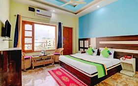 Hotel Veda Retreat Rishikesh